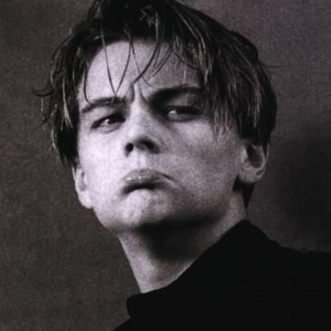 麻豆精品一起草
